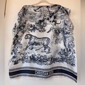 Dior Sauvage Blue fonce Silk Poncho